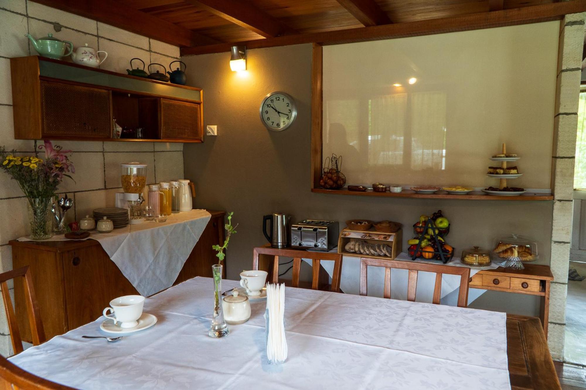 Wesley House Hosteria Boutique San Martín de los Andes 外观 照片
