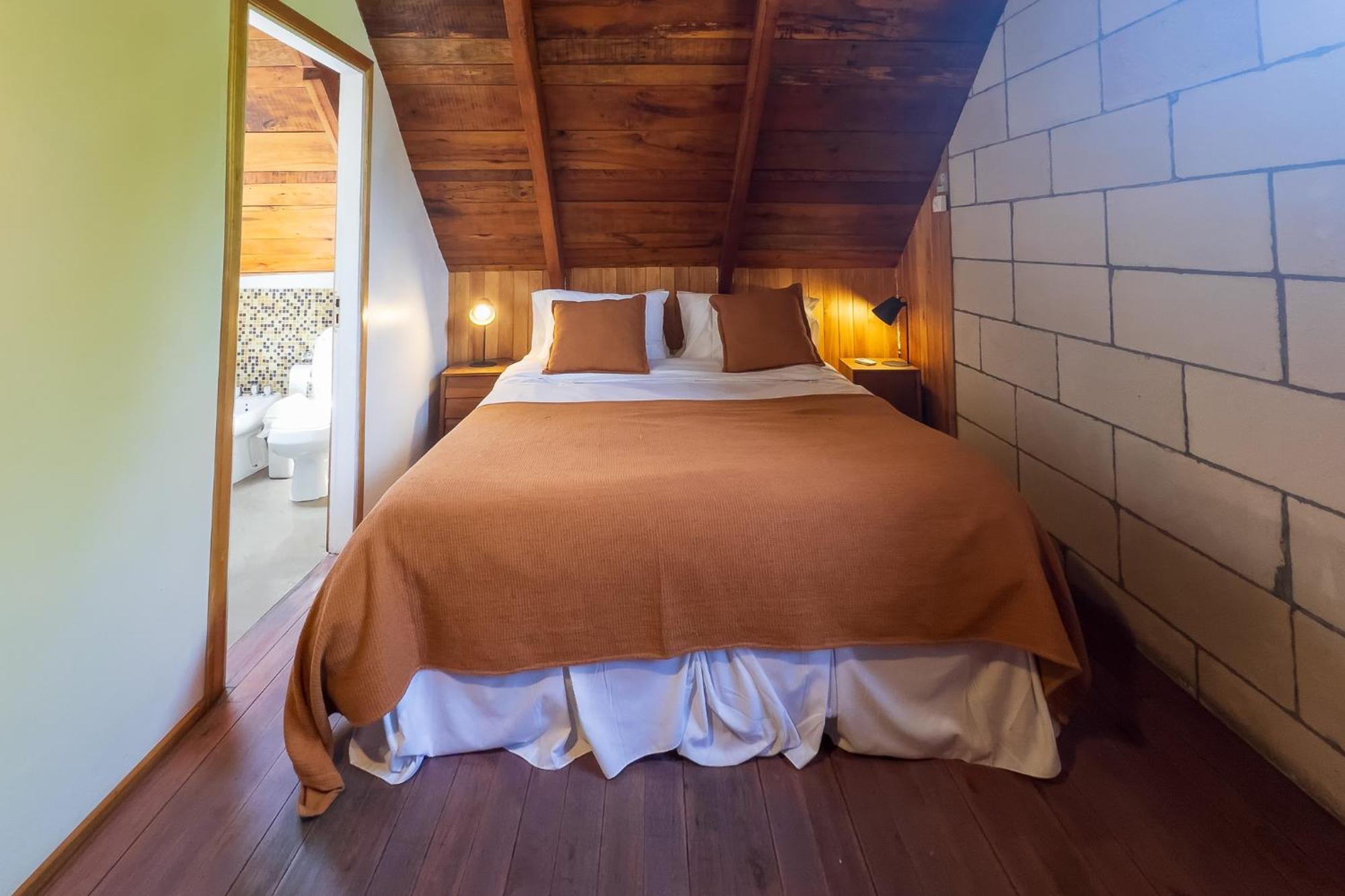 Wesley House Hosteria Boutique San Martín de los Andes 外观 照片